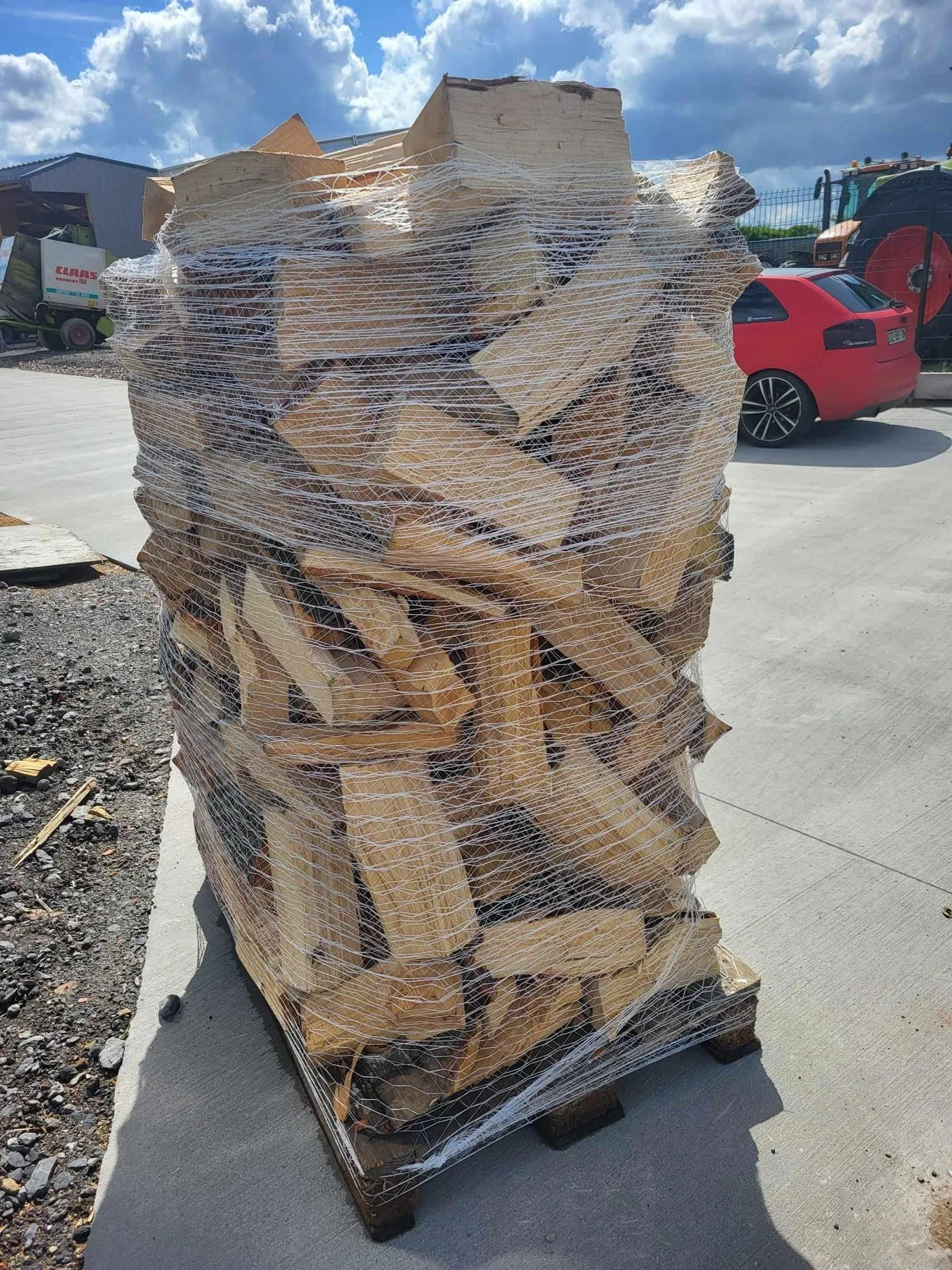 Bois de frêne en filets – 40 sacs de 8 kg